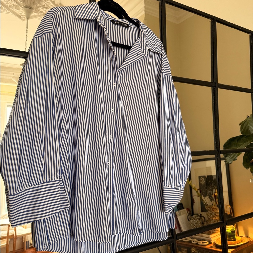 Zara Navy and White Striped Casual Shirt